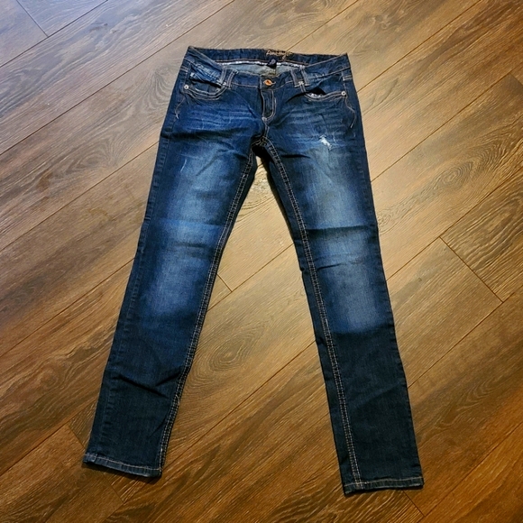 Amethyst Jeans Denim - Amethyst size 9 Straight leg jean